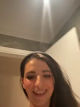 Lanaprincess22 online show from 15, 4, 2026