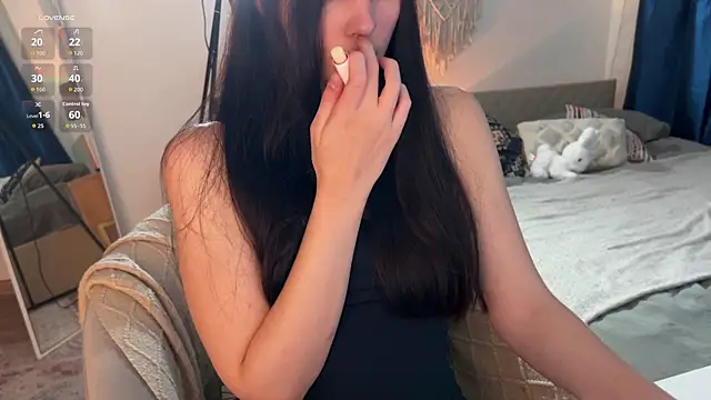 jennetdoll online show from 19, 9, 2025