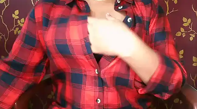 Snapshot of VR_here_4U chatting on 28, 1, 2025 VR here 4U online show from 28, 1, 2025