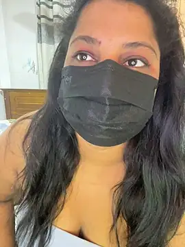 NOORA-GIRL online show from 12, 3, 2026