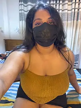 NOORA-GIRL online show from 26, 3, 2026