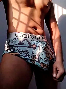 Snapshot of AmnionicDemeanor chatting on 15, 11, 2025 AmnionicDemeanor online show from 15, 11, 2025