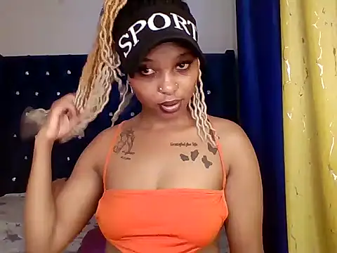 Snapshot of Licia_harvin chatting on 3, 3, 2025 Licia harvin online show from 3, 3, 2025