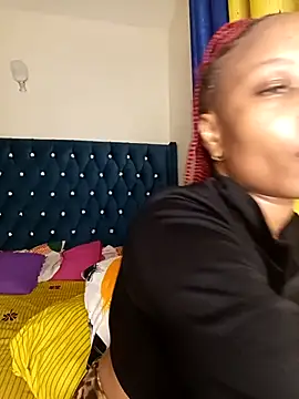 Snapshot of Licia_harvin chatting on 10, 10, 2025 Licia harvin online show from 10, 10, 2025