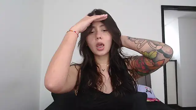 rebecca collin online show from 17, 2, 2026