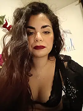 Snapshot of Saturnia_Yvonne chatting on 4, 1, 2025 Saturnia Yvonne online show from 4, 1, 2025