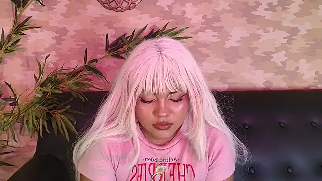 Snapshot of cherry_chel chatting on 21, 2, 2025 cherry chel online show from 21, 2, 2025