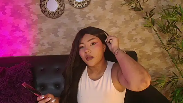 cherry chel online show from 24, 11, 2025