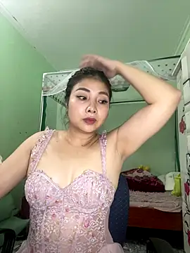 Snapshot of MiMi_0293 chatting on 8, 11, 2025 MiMi 0293 online show from 8, 11, 2025