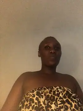 Snapshot of Lola_kims chatting on 24, 4, 2026 Lola kims online show from 24, 4, 2026