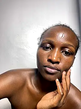 Curvixx online show from 14, 12, 2025