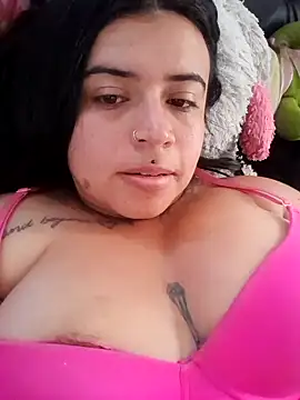 Snapshot of Devilsweet17 chatting on 13, 12, 2024 Devilsweet17 online show from 13, 12, 2024