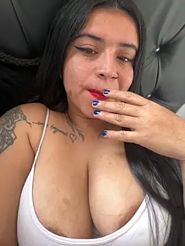 Snapshot of Devilsweet17 chatting on 11, 9, 2025 Devilsweet17 online show from 11, 9, 2025