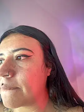 Snapshot of Devilsweet17 chatting on 17, 9, 2025 Devilsweet17 online show from 17, 9, 2025