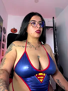 Snapshot of Devilsweet17 chatting on 15, 10, 2025 Devilsweet17 online show from 15, 10, 2025