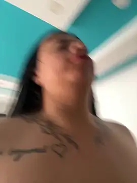 Snapshot of Devilsweet17 chatting on 24, 10, 2025 Devilsweet17 online show from 24, 10, 2025