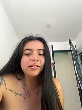 Snapshot of Devilsweet17 chatting on 25, 10, 2025 Devilsweet17 online show from 25, 10, 2025