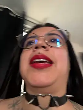 Snapshot of Devilsweet17 chatting on 30, 10, 2025 Devilsweet17 online show from 30, 10, 2025