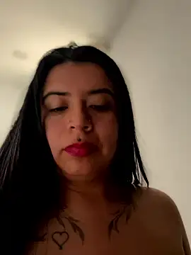 Devilsweet17 online show from 15, 1, 2026