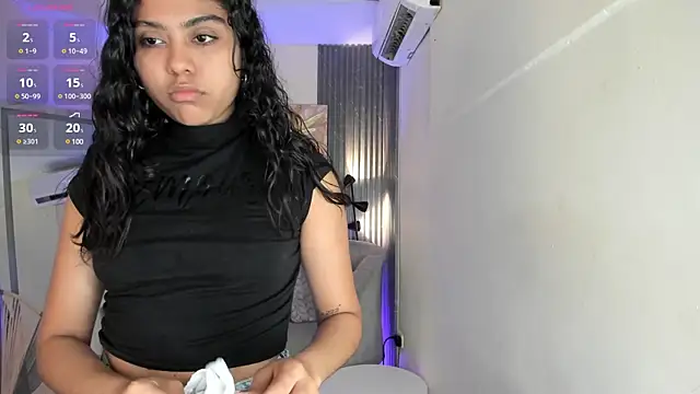 Snapshot of emma_alice_ chatting on 18, 1, 2025 emma alice online show from 18, 1, 2025