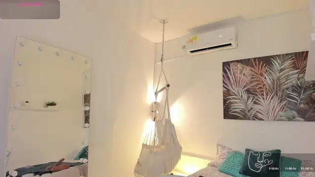 Snapshot of emma_alice_ chatting on 21, 3, 2025 emma alice online show from 21, 3, 2025