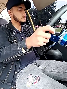 Snapshot of mosmar_20 chatting on 28, 11, 2025 mosmar 20 online show from 28, 11, 2025