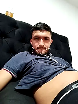 Snapshot of mosmar_20 chatting on 29, 11, 2025 mosmar 20 online show from 29, 11, 2025