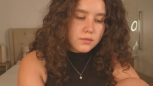 Ariella Sol online show from 8, 3, 2026