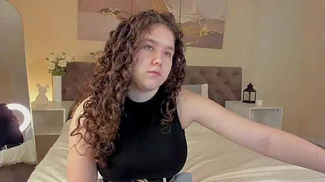 Ariella Sol online show from 8, 7, 2026