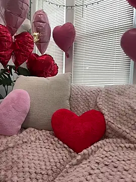 Snapshot of LoveShae_ chatting on 12, 2, 2026 LoveShae online show from 12, 2, 2026