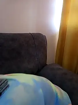 pretty-eyes23 online show from 18, 12, 2024