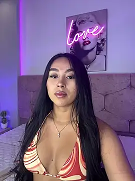 Snapshot of Cameliaa_Smiith chatting on 31, 1, 2025 Cameliaa Smiith online show from 31, 1, 2025