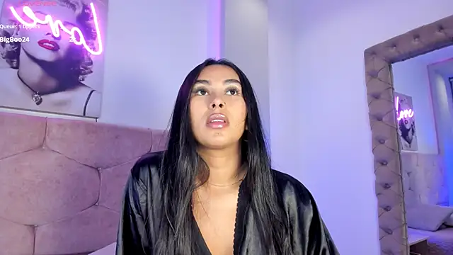 Snapshot of Cameliaa_Smiith chatting on 4, 3, 2025 Cameliaa Smiith online show from 4, 3, 2025