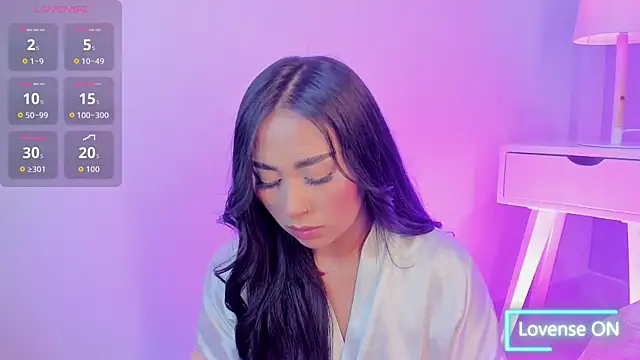 Snapshot of Cameliaa_Smiith chatting on 22, 11, 2025 Cameliaa Smiith online show from 22, 11, 2025