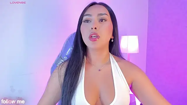 Cameliaa Smiith online show from 6, 2, 2026