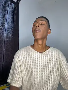 maiki18  online show from 1, 4, 2026