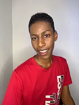 maiki18  online show from 13, 4, 2026