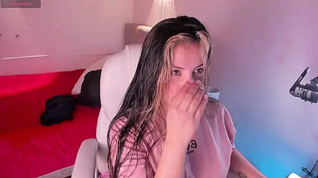 brandy sweet  online show from 18, 3, 2025