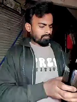 Snapshot of rayhan085 chatting on 6, 2, 2025 rayhan085 online show from 6, 2, 2025