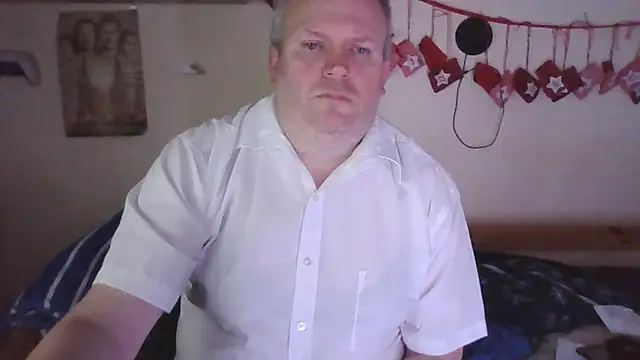 Snapshot of ShyBoy1982 chatting on 26, 1, 2025 ShyBoy1982 online show from 26, 1, 2025