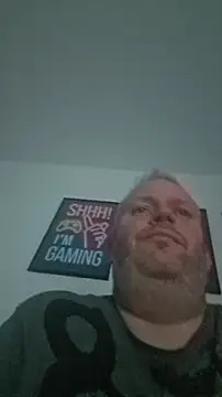 Snapshot of ShyBoy1982 chatting on 2, 11, 2025 ShyBoy1982 online show from 2, 11, 2025