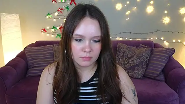 miki miki cutie  online show from 19, 12, 2024