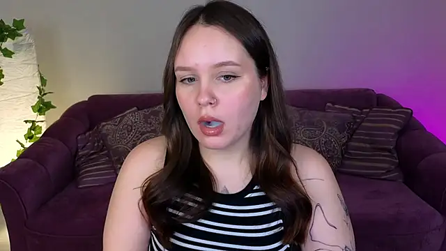 miki miki cutie  online show from 15, 1, 2025