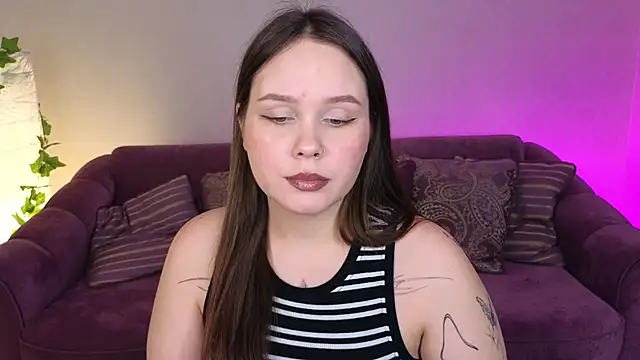 miki miki cutie  online show from 16, 1, 2025