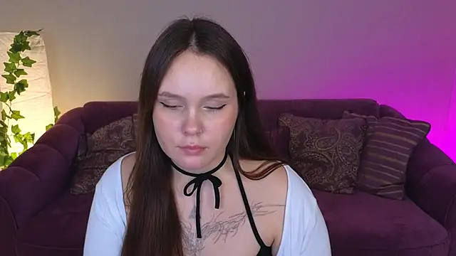 miki miki cutie  online show from 31, 1, 2025