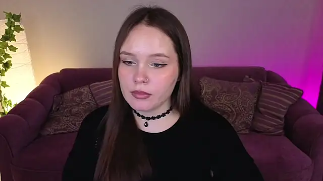 miki miki cutie  online show from 3, 2, 2025