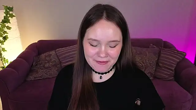 miki miki cutie  online show from 4, 2, 2025