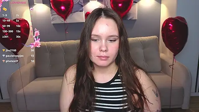 miki miki cutie  online show from 15, 2, 2025