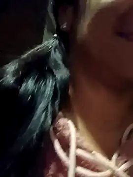 Snapshot of Leslly_ chatting on 22, 1, 2025 Leslly online show from 22, 1, 2025