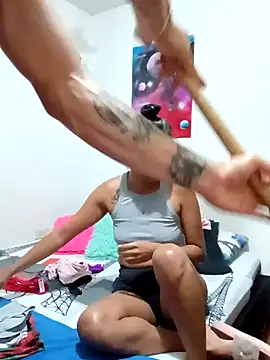 Snapshot of Leslly_ chatting on 25, 1, 2025 Leslly online show from 25, 1, 2025